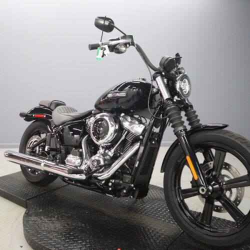 2026 Harley-Davidson® Street Bob® FXBB thumb 2