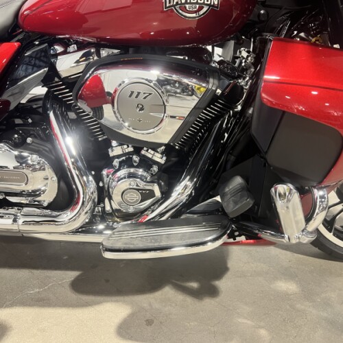 2026 Harley-Davidson® Street Glide 3 Limited Brilliant Red FLHLT thumb 0