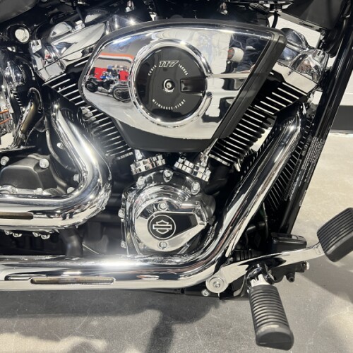 2026 Harley-Davidson® Breakout® Iron Horse Metallic FXBR thumb 0