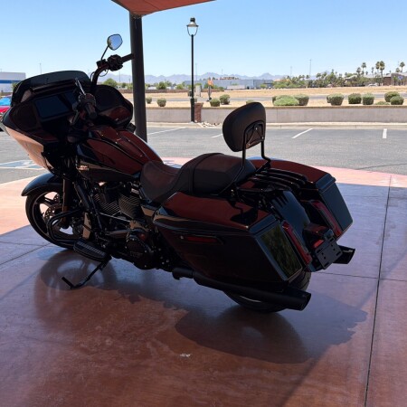 FLTRX 2025 Road Glide™ thumb 1