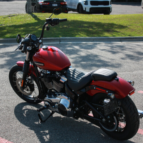 2026 Harley-Davidson® FXBB Street Bob® thumb 1
