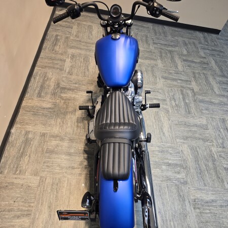 2026 Harley-Davidson® Street Bob® Aurora Blue Denim Chrome Laced Wheels FXBB thumb 1