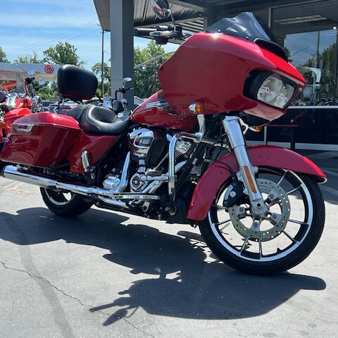 2023 Harley-Davidson® Road Glide® Redline Red thumb 2