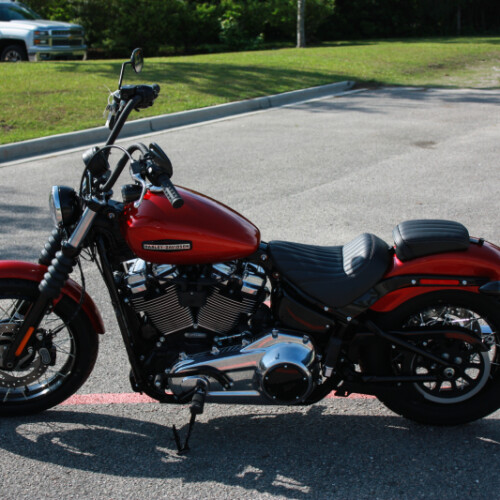2026 Harley-Davidson® FXBB Street Bob® thumb 0
