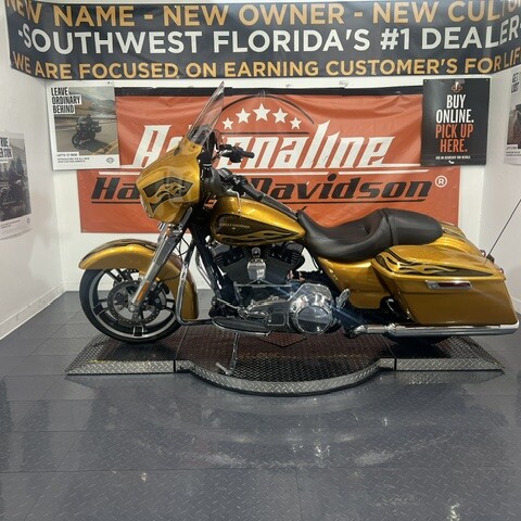 FLHXS 2016 Street Glide® Special thumb 3
