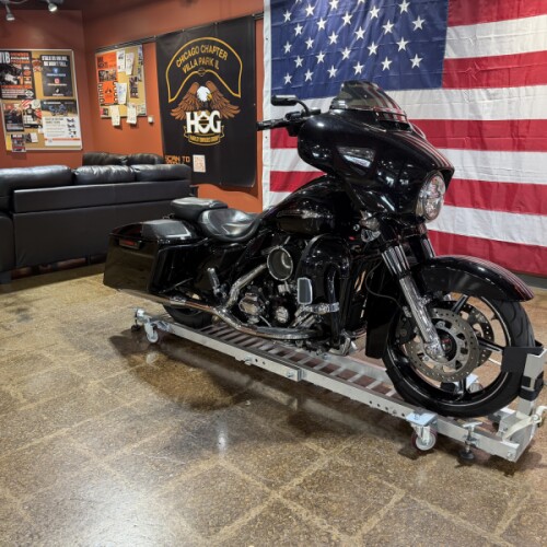 FLHXSE 2016 CVO™ Street Glide® thumb 2