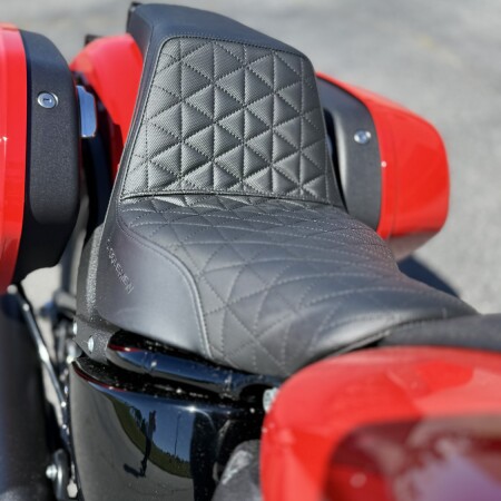 FXLRST 2026 Low Rider® ST thumb 0