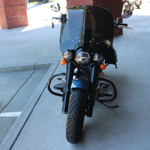 2022 Indian Motorcycle Chief® Blue thumb 0
