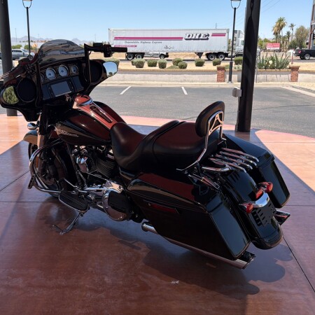 FLHXS 2017 Street Glide® Special thumb 1