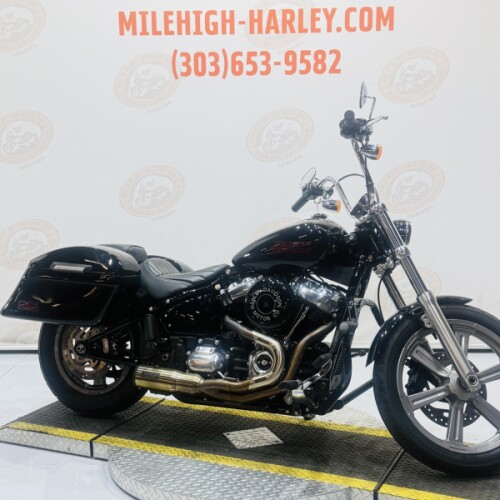 2024 Softail® Standard FXST thumb 1