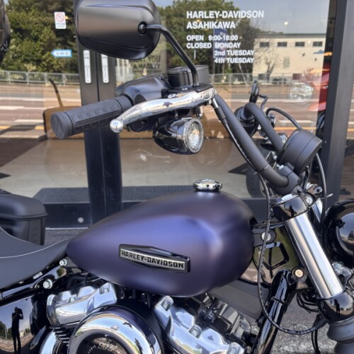 2025 Harley-Davidson® Street Bob™ Purple Abyss Denim w/Cast Wheels thumb 3