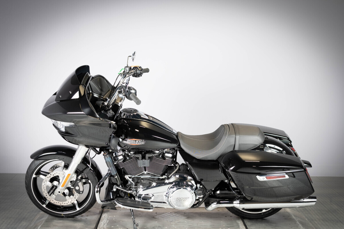 2026 Harley-Davidson® Road Glide™ FLTRX, photo 6