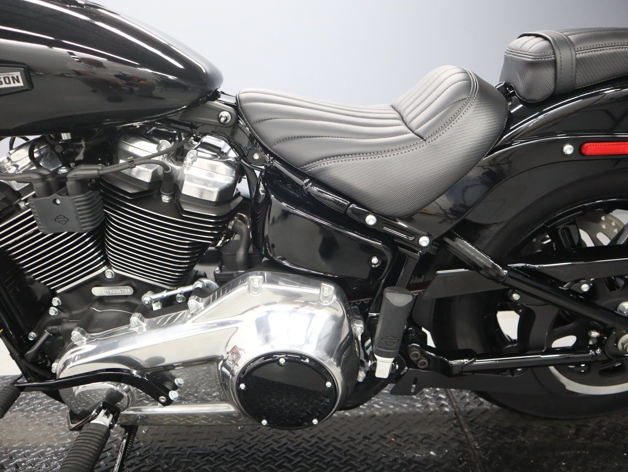 2026 Harley-Davidson® Street Bob® FXBB, photo 25
