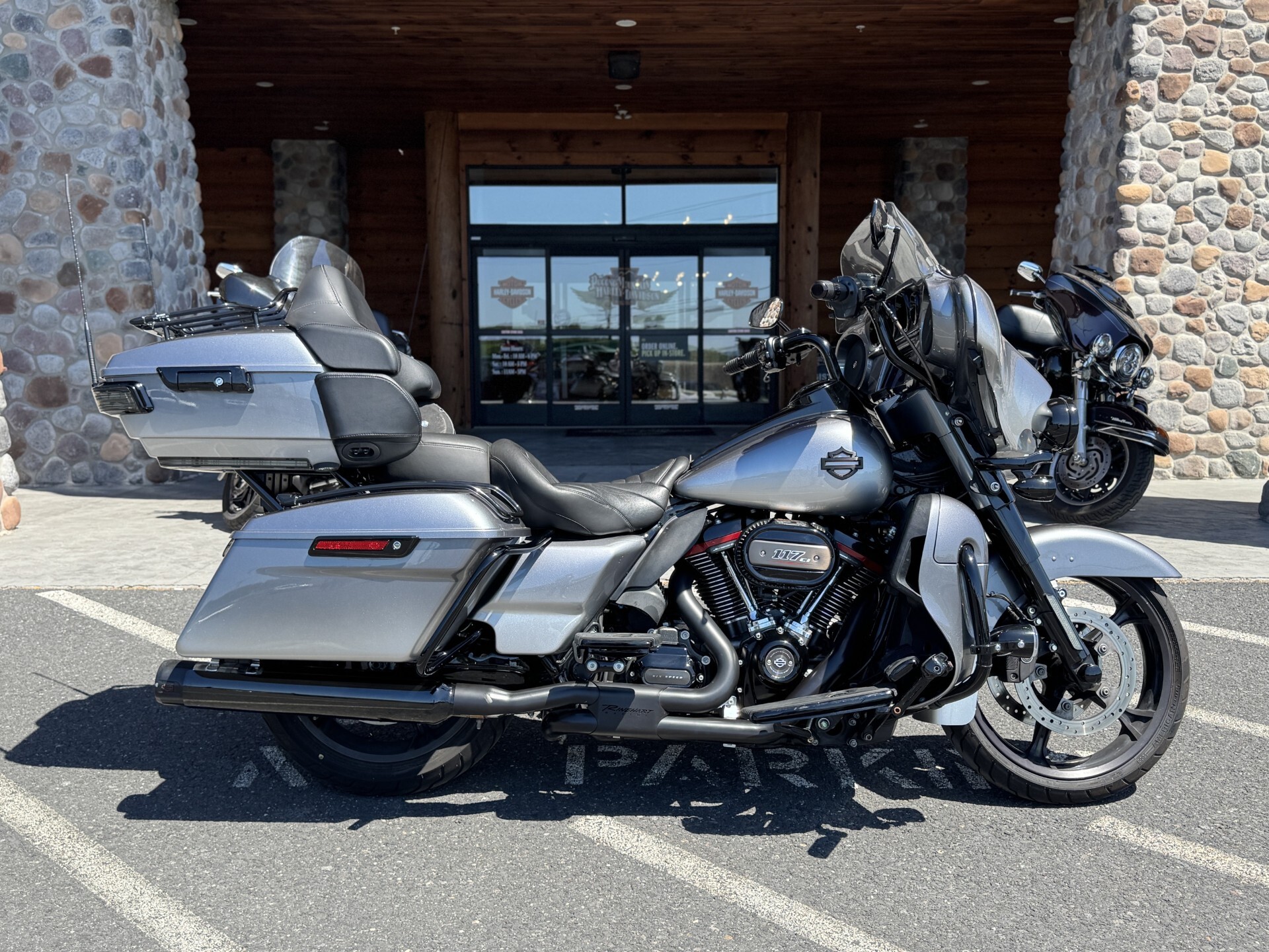 FLHTKSE 2019 CVO™ Limited