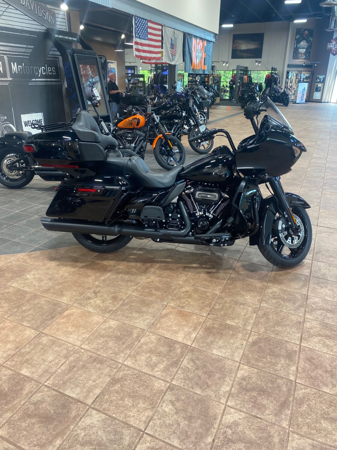  2023 Harley-Davidson® Road Glide® Limited