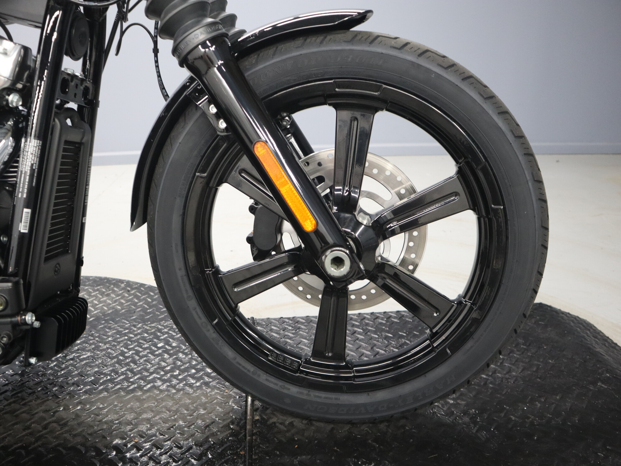 2026 Harley-Davidson® Street Bob® FXBB, photo 12