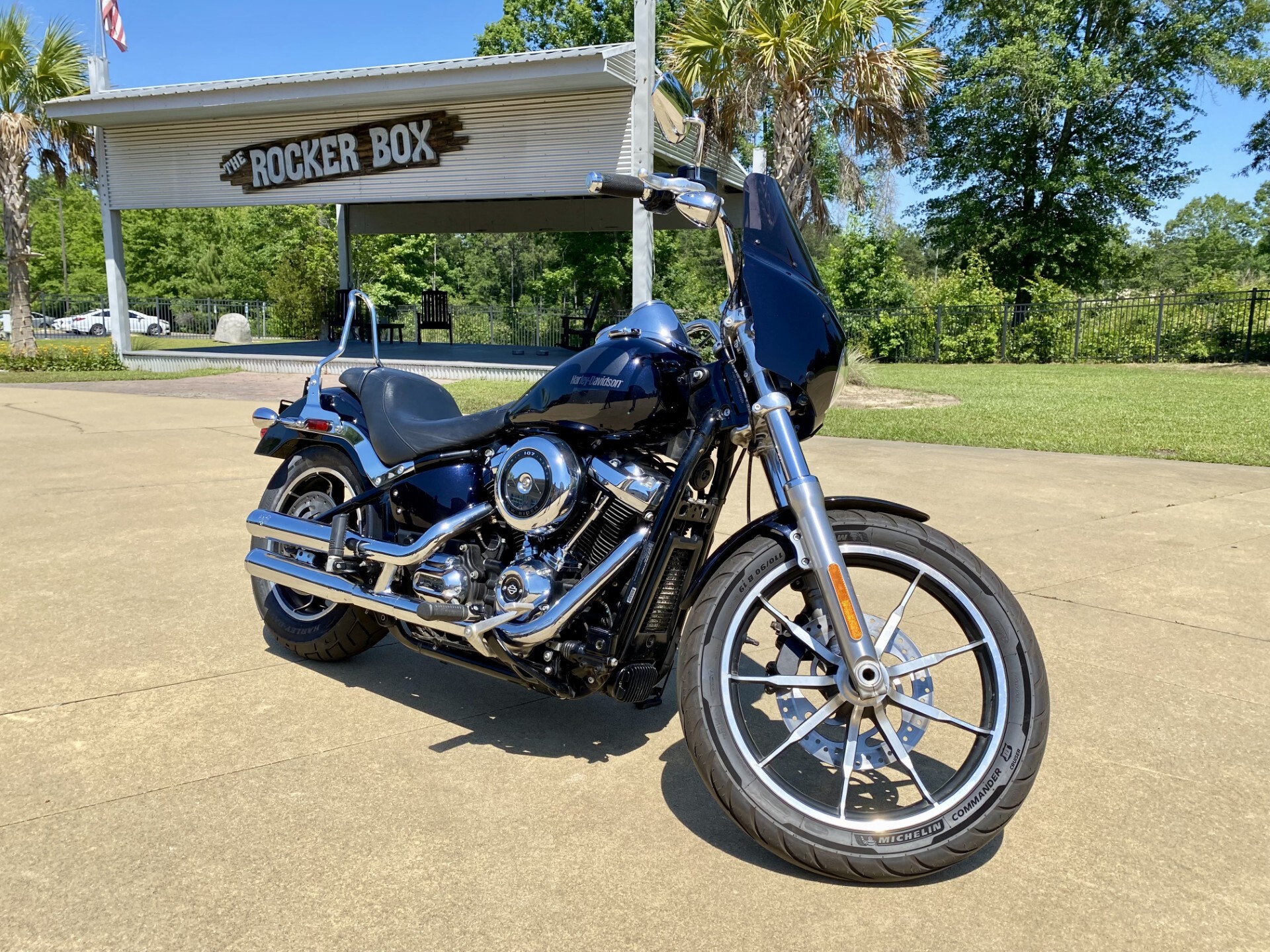2019 Harley-Davidson Low Rider Midnight Blue