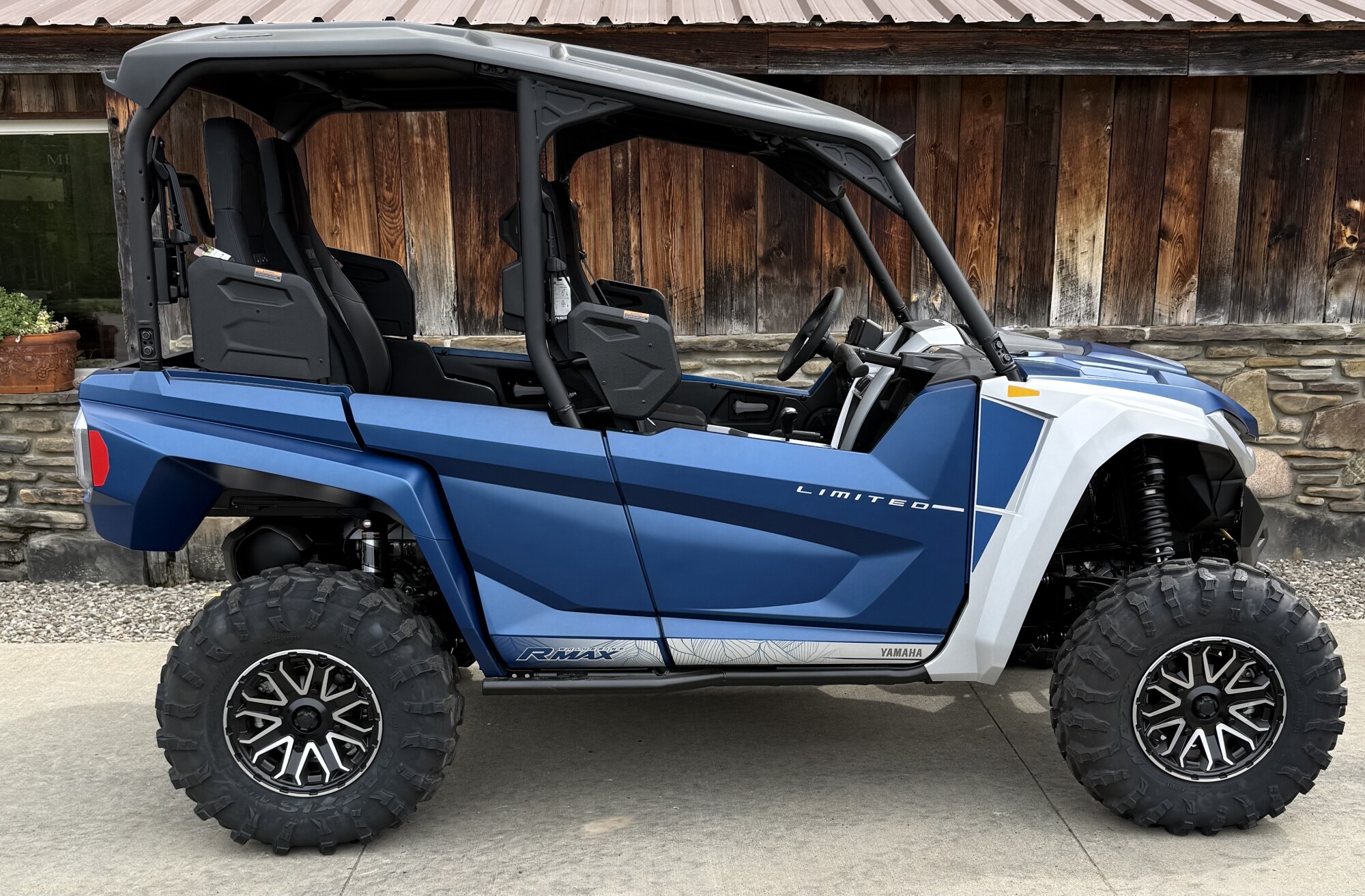 2026 Yamaha Wolverine RMAX4 1000 Limited Backcountry Blue / Silver Metallic