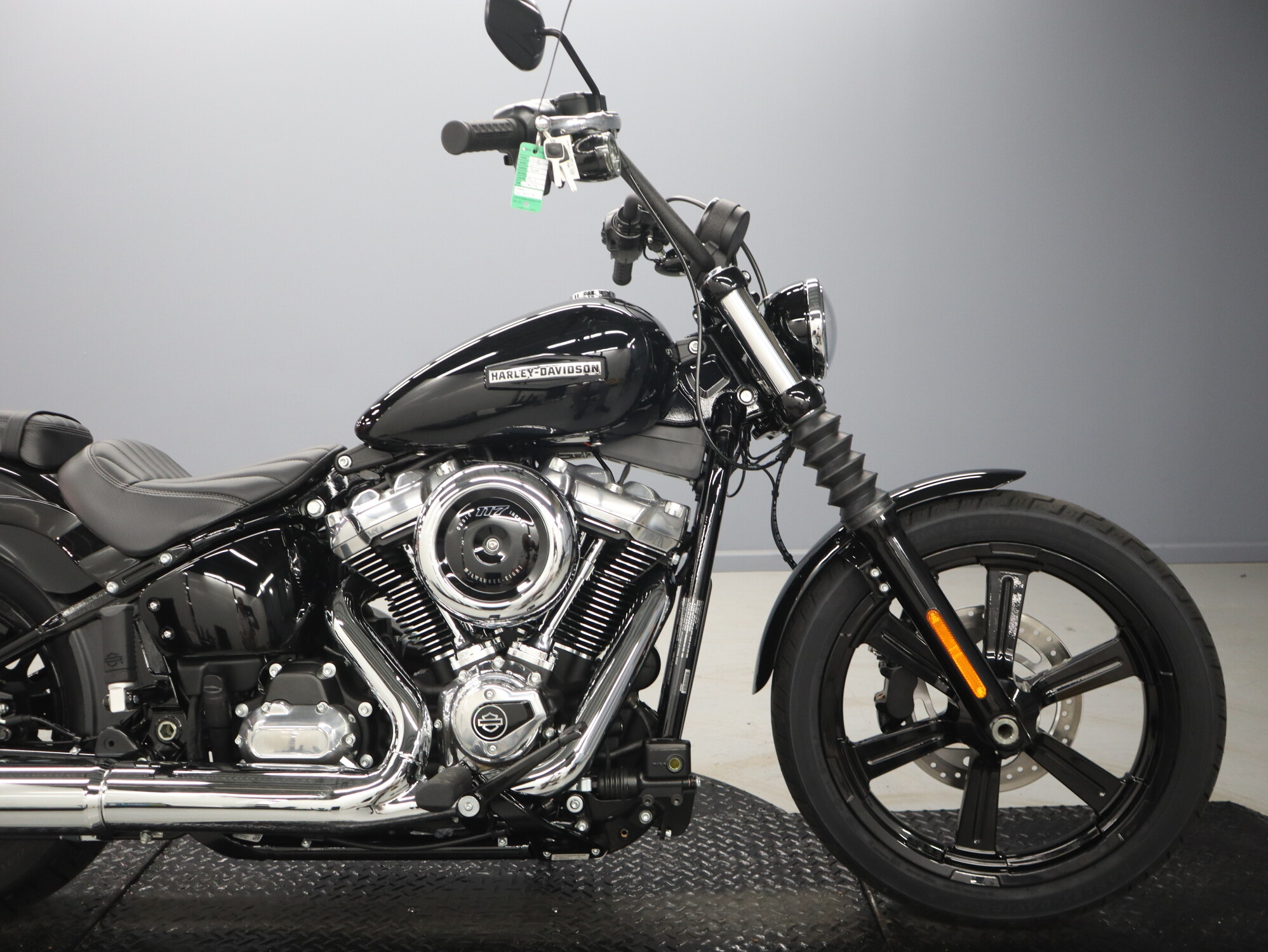 2026 Harley-Davidson® Street Bob® FXBB, photo 11