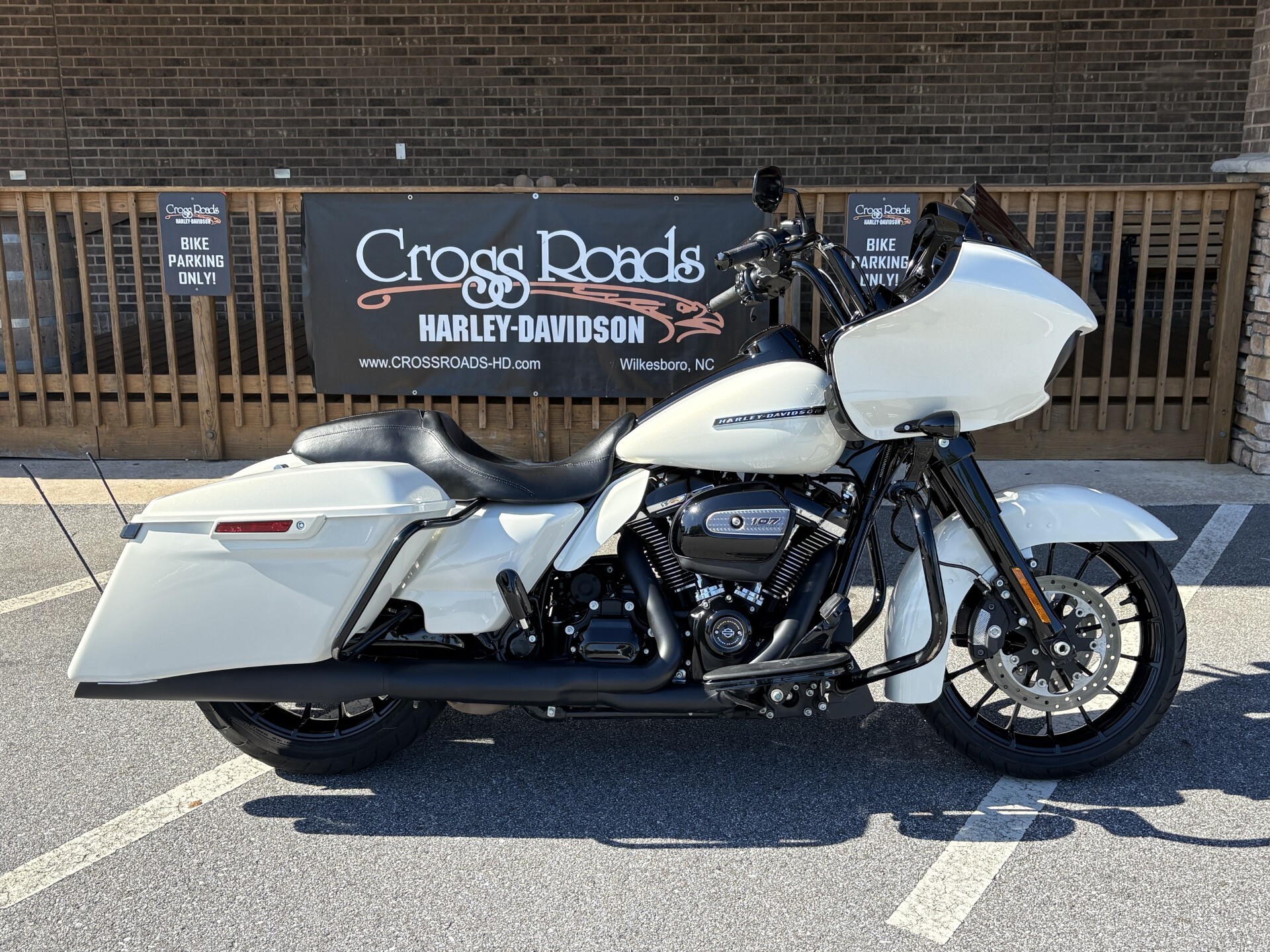 2018 Road Glide Special Bonneville Salt Pearl