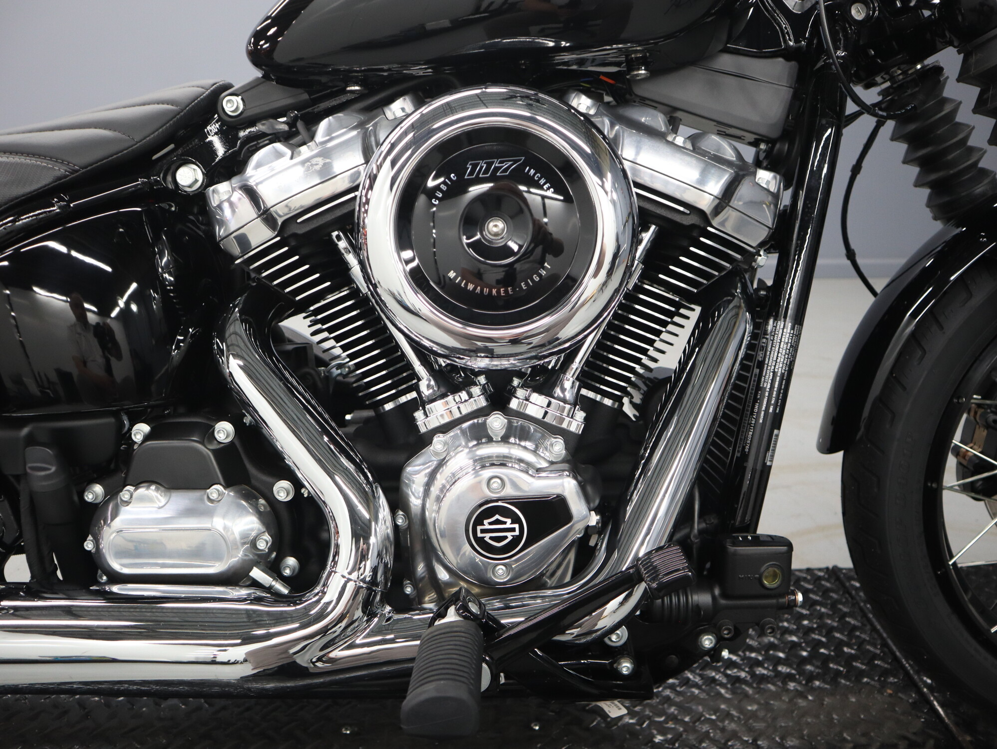 2026 Harley-Davidson® Street Bob® FXBB, photo 16