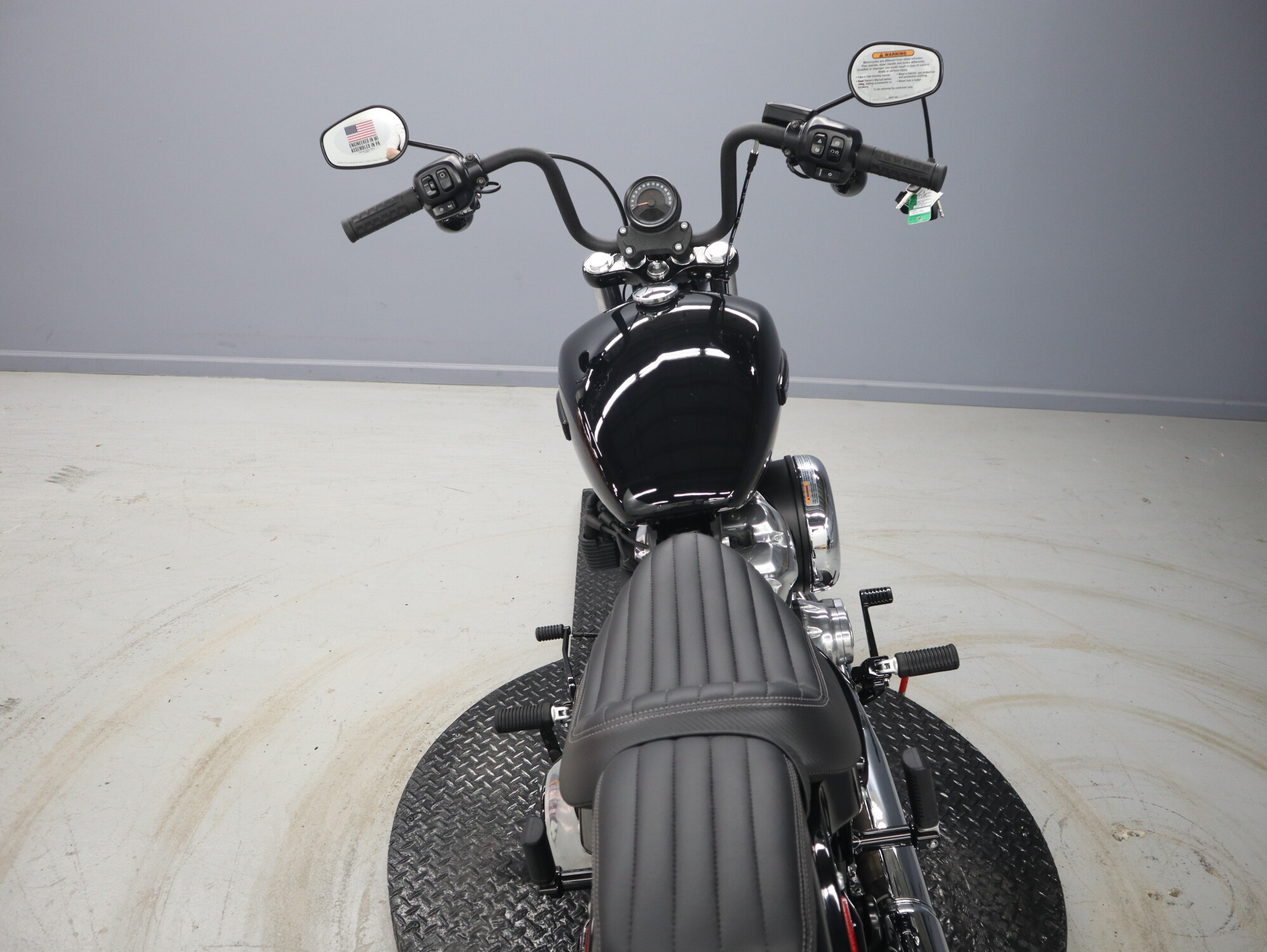 2026 Harley-Davidson® Street Bob® FXBB, photo 9