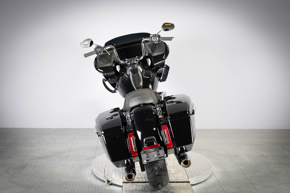 2026 Harley-Davidson® Road Glide™ FLTRX, photo 8