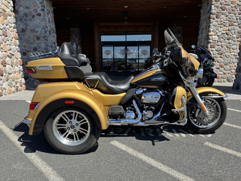 FLHTCUTG 2017 Tri Glide® Ultra