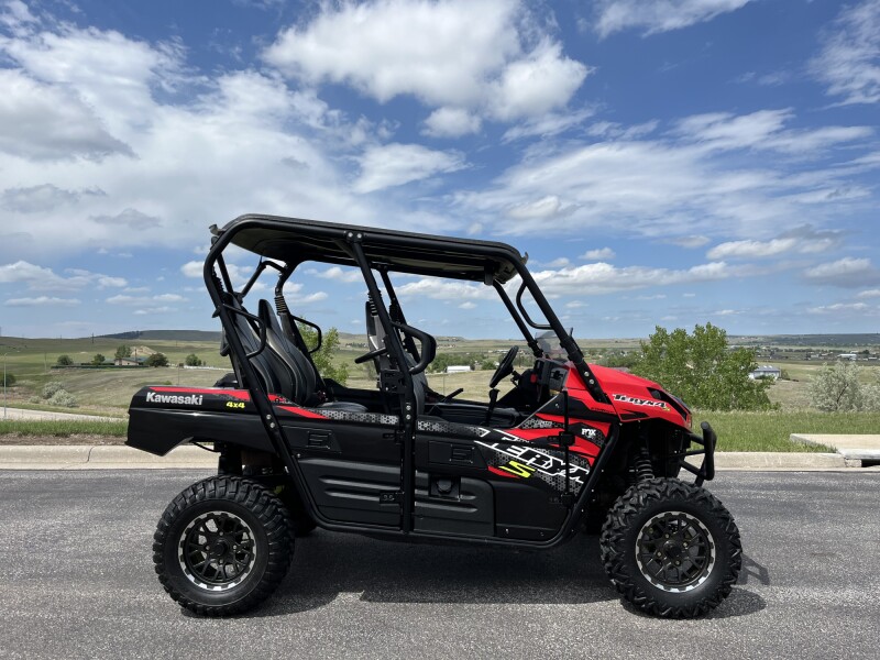 2023 Kawasaki Teryx4 S LE