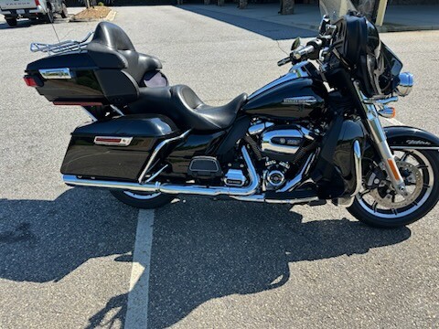 2019 Harley-Davidson® Electra Glide® Ultra Classic® Vivid Black