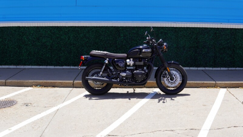 2026 Bonneville T120 Black 