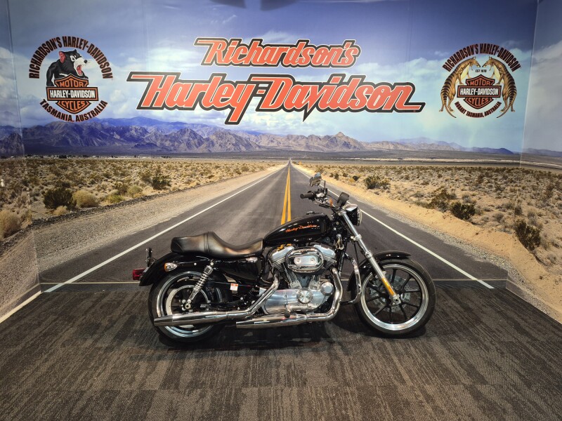 2011 Sportster 883 Superlow In Black