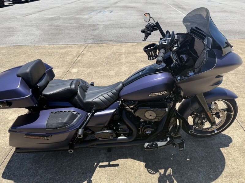 FLTRX 2025 Road Glide™