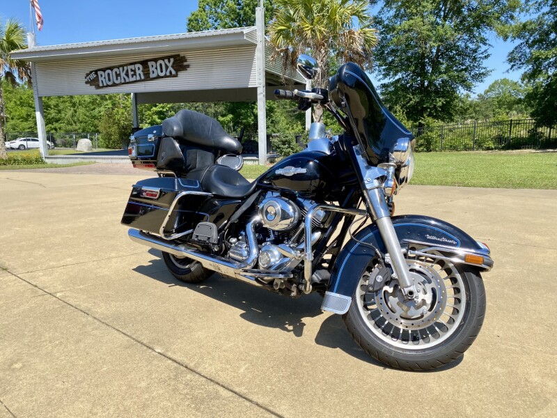 2009 Harley-Davidson Electra Glide Ultra Classic Peace Officer SE Vivid Black