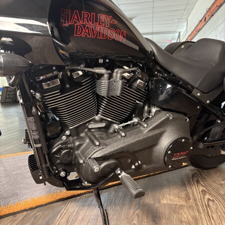 FXLRST 2026 Low Rider® ST thumb 0