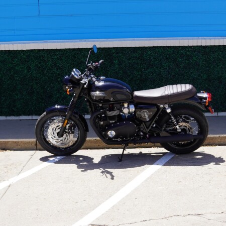 2026 Bonneville T120 Black  thumb 2