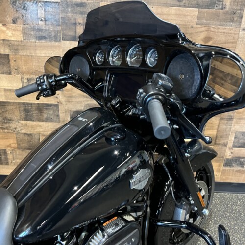 2022 Harley-Davidson® Street Glide® Special Vivid Black FLHXS thumb 0