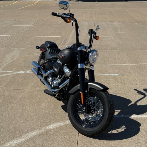 2021 Harley-Davidson® Softail Slim® River Rock Gray Denim/Black Denim thumb 3