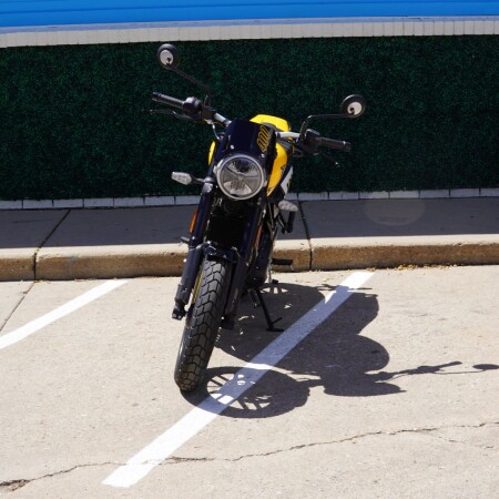  2027 TRACKER 400 thumb 3