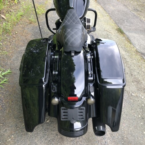 2018 Harley-Davidson® Street Glide® Special Vivid Black thumb 1
