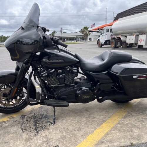 2020 Harley-Davidson® Street Glide® Special Vivid Black thumb 2