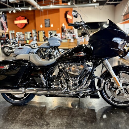 2026 Harley-Davidson® Road Glide® Teal Thunder / Vivid Black Black Trim thumb 3