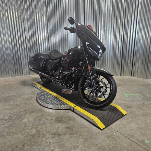 2026 Harley-Davidson® CVO Street Glide ST Inferno Gray thumb 1