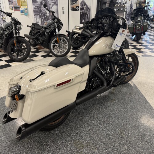 2023 Harley-Davidson® Street Glide® ST White Sand Pearl thumb 1