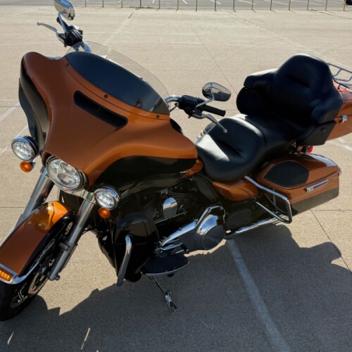 2016 Harley-Davidson® Ultra Limited Low Two-Tone Amber Whiskey/Vivid Black thumb 1
