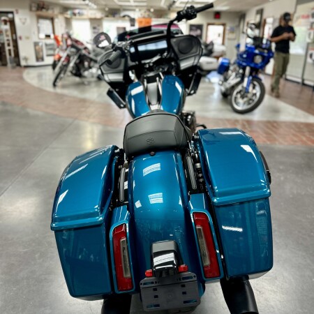 FLTRX 2026 Road Glide® thumb 2