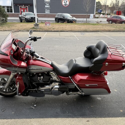 FLTRU 2019 Road Glide® Ultra thumb 1