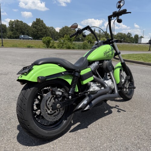 2009 Harley-Davidson® Street Bob® Neon Green thumb 1