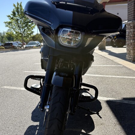 2025 Street Glide Midnight Firestorm thumb 3