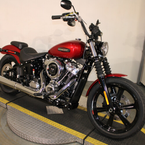2026 Harley-Davidson Street Bob Cruiser FXBB thumb 2